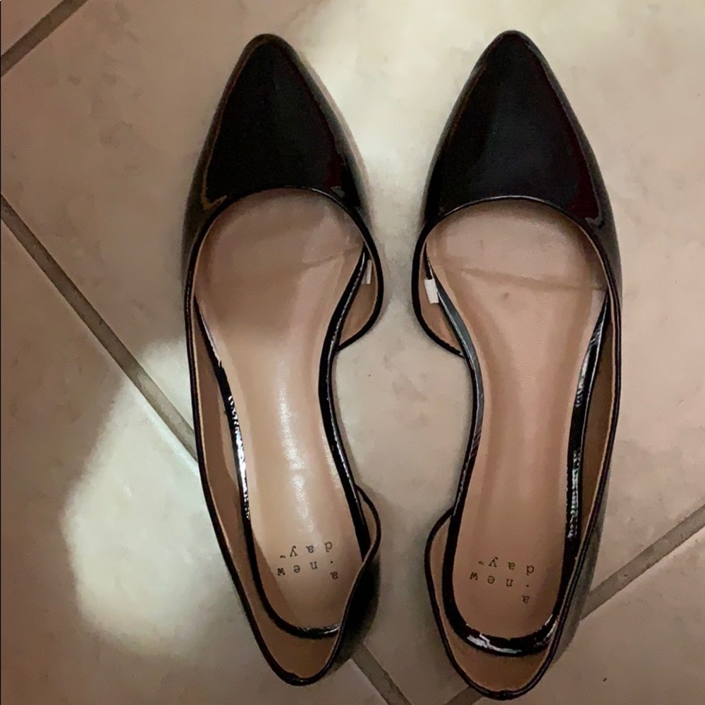 A new day Black flats